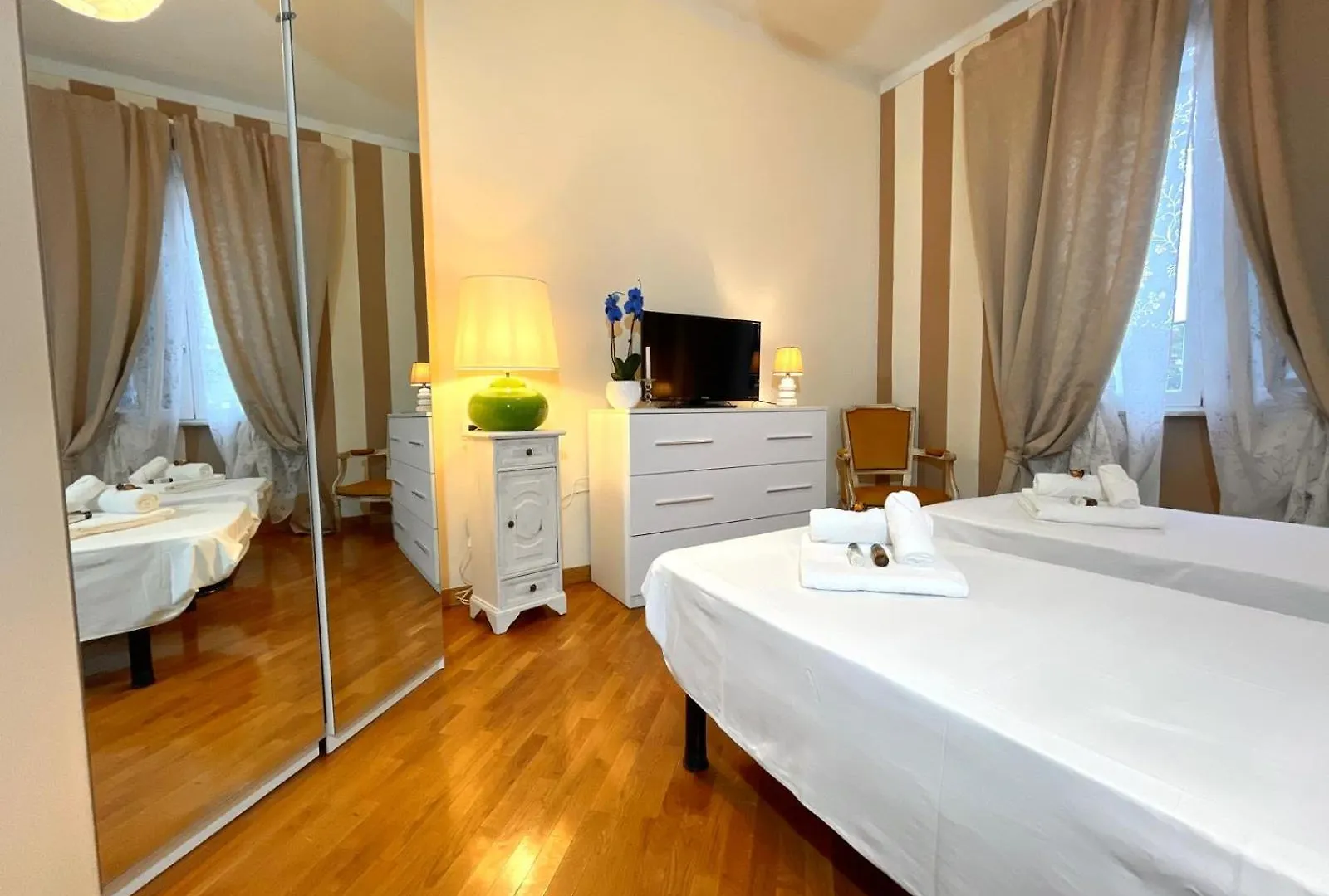 Lovely Lucca Free Parking Ιταλία